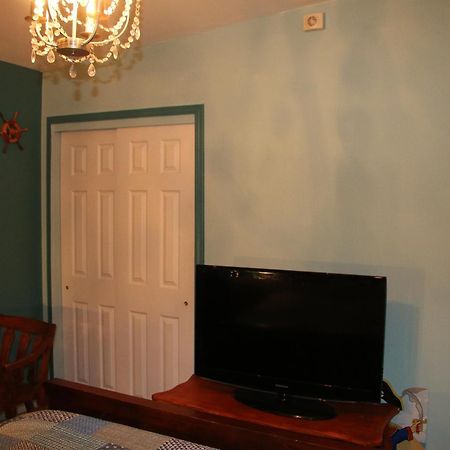 L'Oasis Du Pirate Bed and Breakfast Lévis Εξωτερικό φωτογραφία