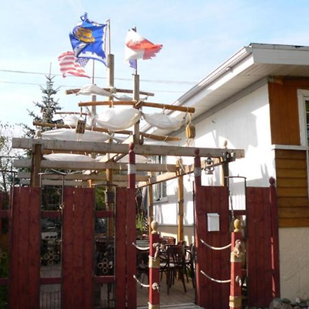 L'Oasis Du Pirate Bed and Breakfast Lévis Εξωτερικό φωτογραφία